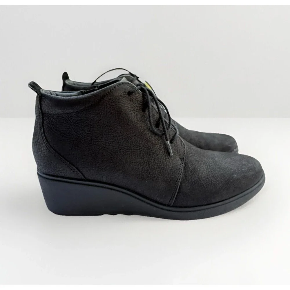 Clarks Unstructured Women's Ankle Booties Black Leather Lace Up Wedge Size 8 M